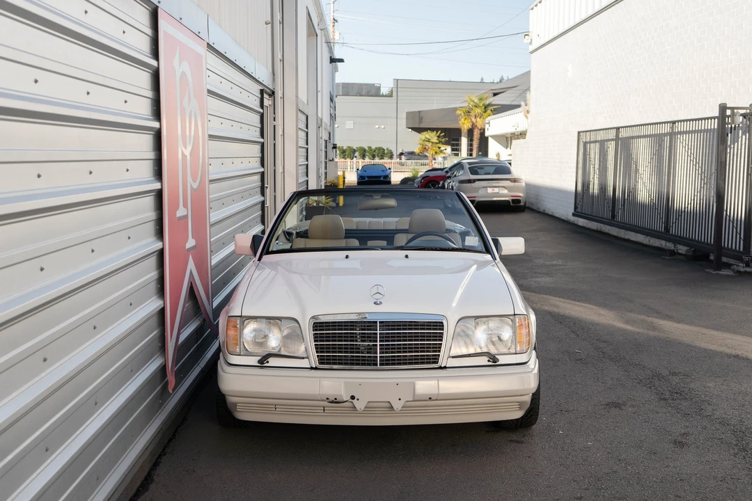 1995 Mercedes-Benz W124 E-Class - Image 27 of 31