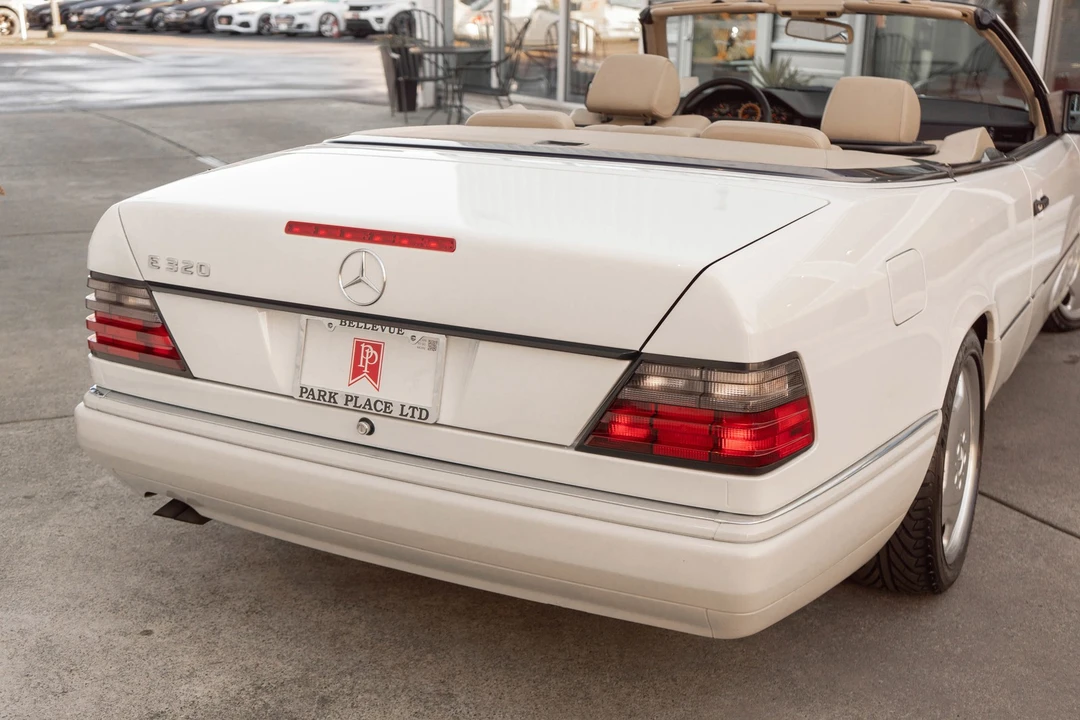 1995 Mercedes-Benz W124 E-Class - Image 5 of 31
