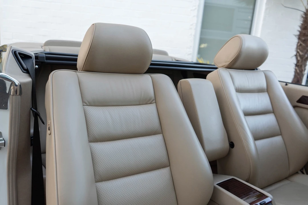 1995 Mercedes-Benz W124 E-Class - Image 22 of 31