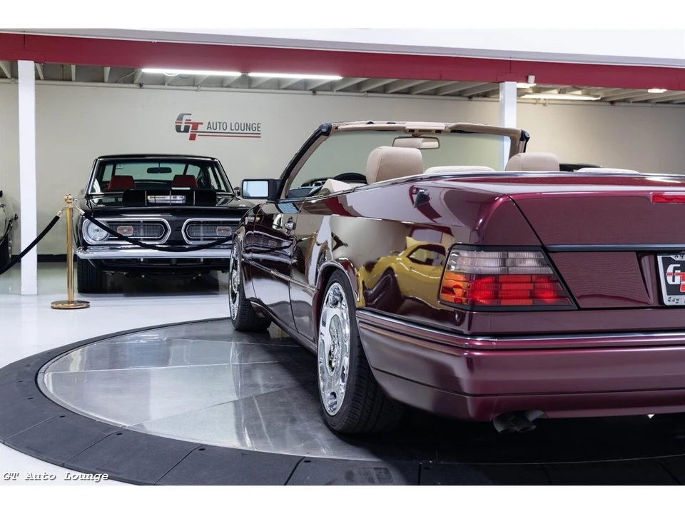 1995 Mercedes-Benz W124 E-Class - Image 15 of 31