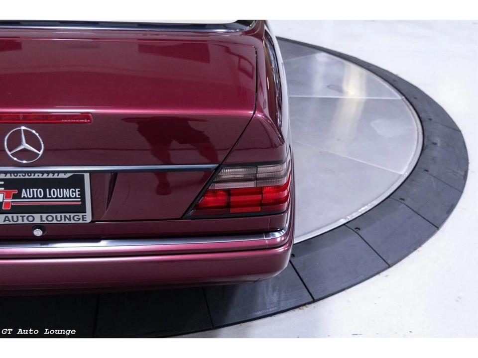 1995 Mercedes-Benz W124 E-Class - Image 26 of 31