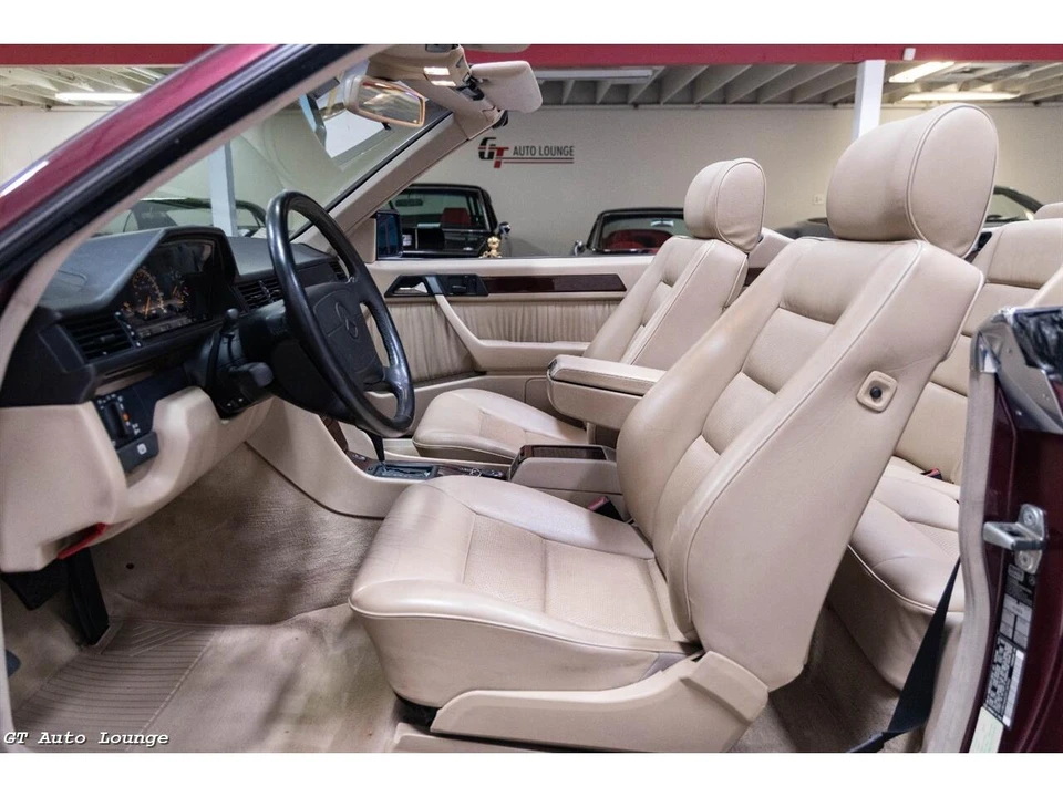 1995 Mercedes-Benz W124 E-Class - Image 28 of 31