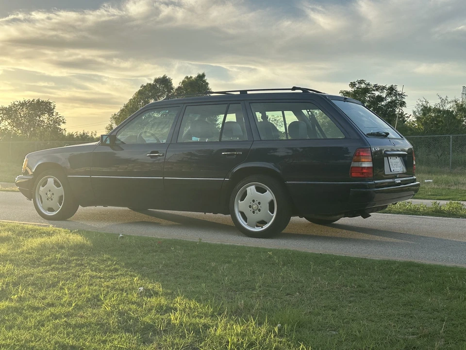 1995 Mercedes-Benz - Image 19 of 31