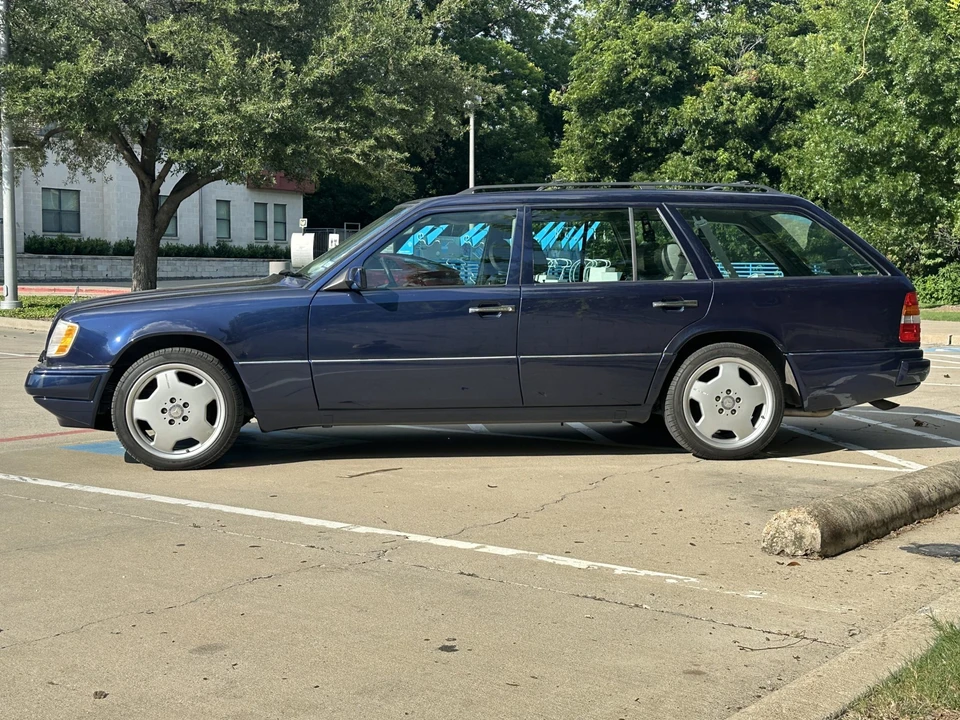 1995 Mercedes-Benz - Image 13 of 31