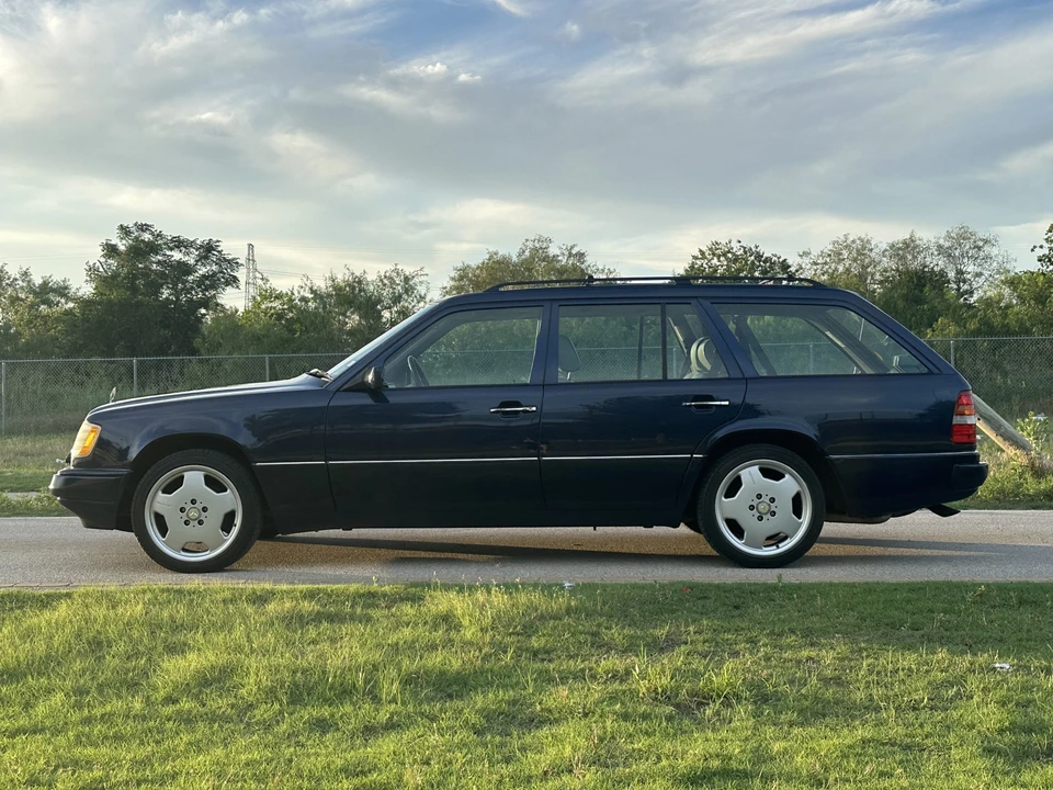 1995 Mercedes-Benz - Image 14 of 31