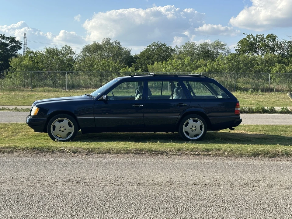 1995 Mercedes-Benz - Image 16 of 31