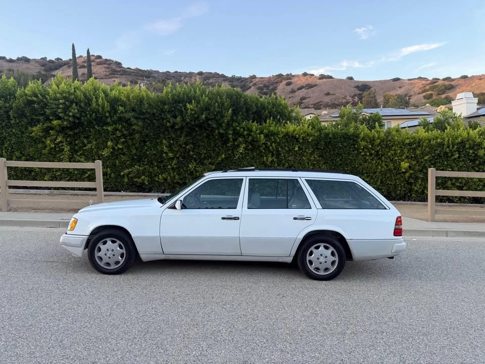 1995 Mercedes-Benz W124 E-Class - Image 7 of 20