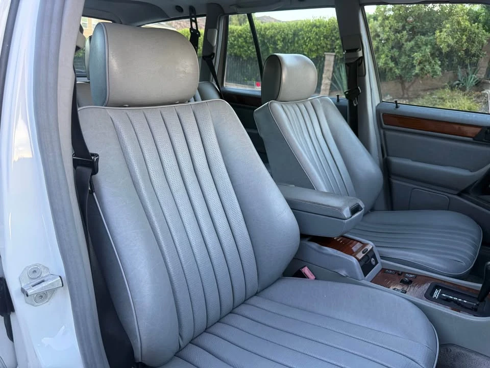 1995 Mercedes-Benz W124 E-Class - Image 12 of 20