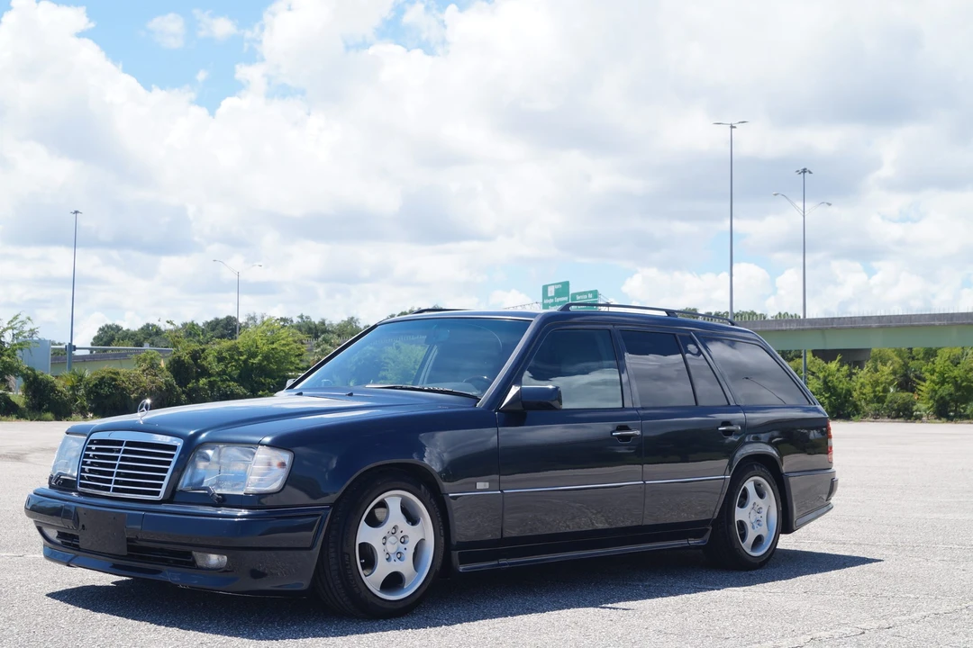 1995 Mercedes-Benz W124 E-Class - Image 8 of 31