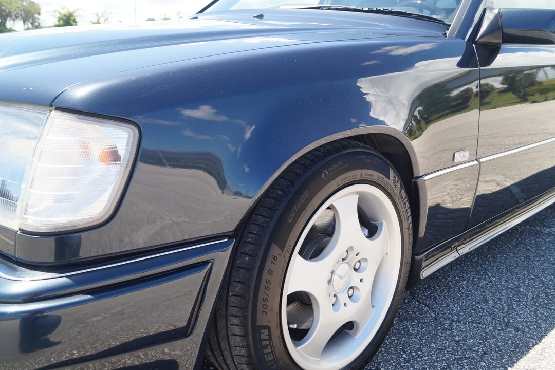1995 Mercedes-Benz W124 E-Class - Image 16 of 31