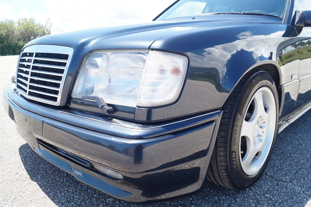 1995 Mercedes-Benz W124 E-Class - Image 18 of 31