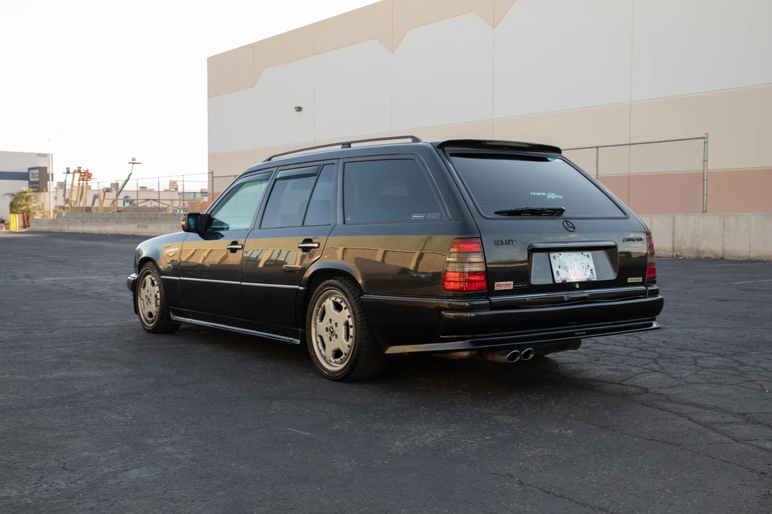 1995 Mercedes-Benz W124 E-Class - Image 18 of 31