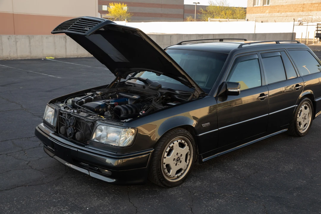 1995 Mercedes-Benz W124 E-Class - Image 9 of 31