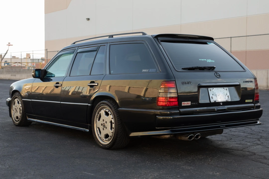 1995 Mercedes-Benz W124 E-Class - Image 4 of 31