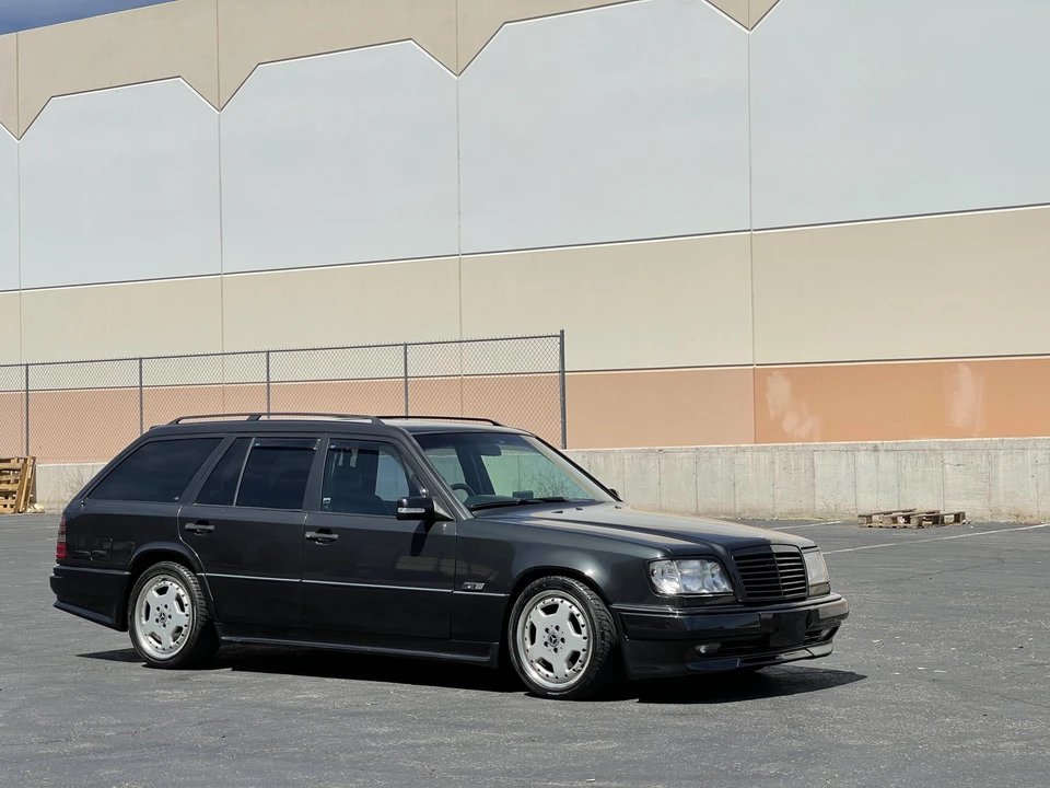 1995 Mercedes-Benz W124 E-Class - Image 28 of 31
