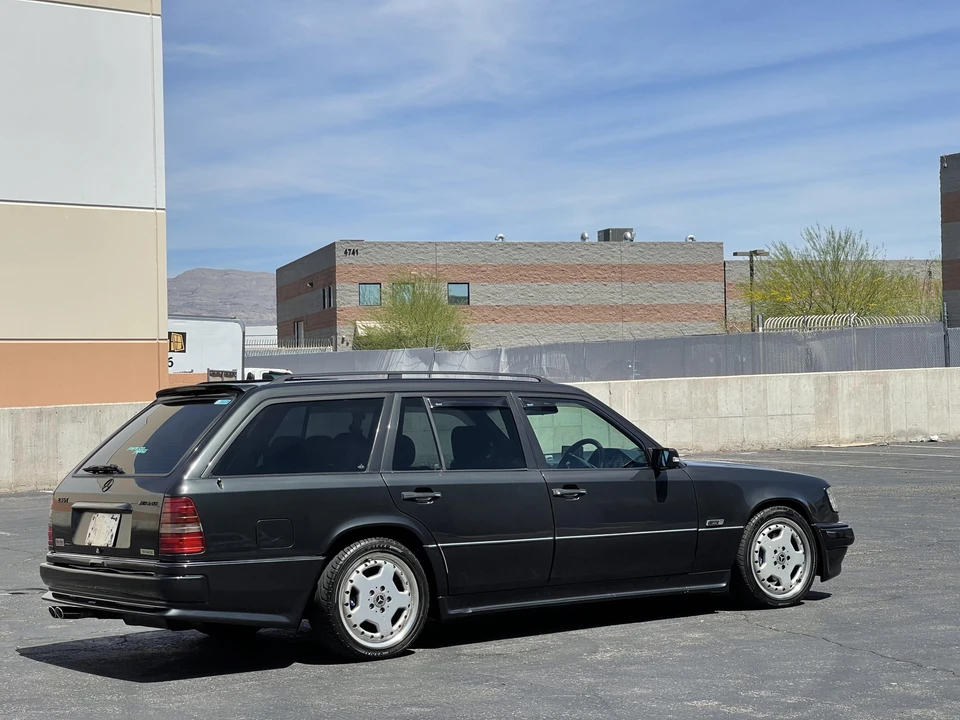 1995 Mercedes-Benz W124 E-Class - Image 25 of 31