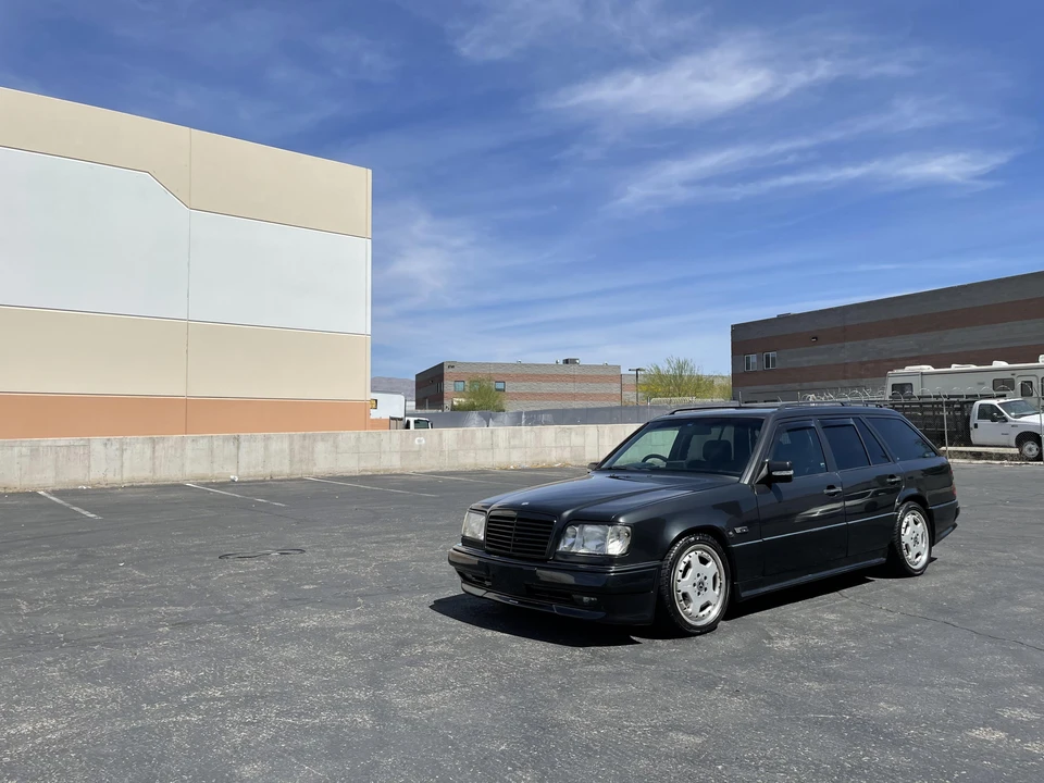 1995 Mercedes-Benz W124 E-Class - Image 8 of 31