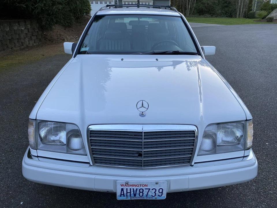 1995 Mercedes-Benz W124 E-Class - Image 8 of 31