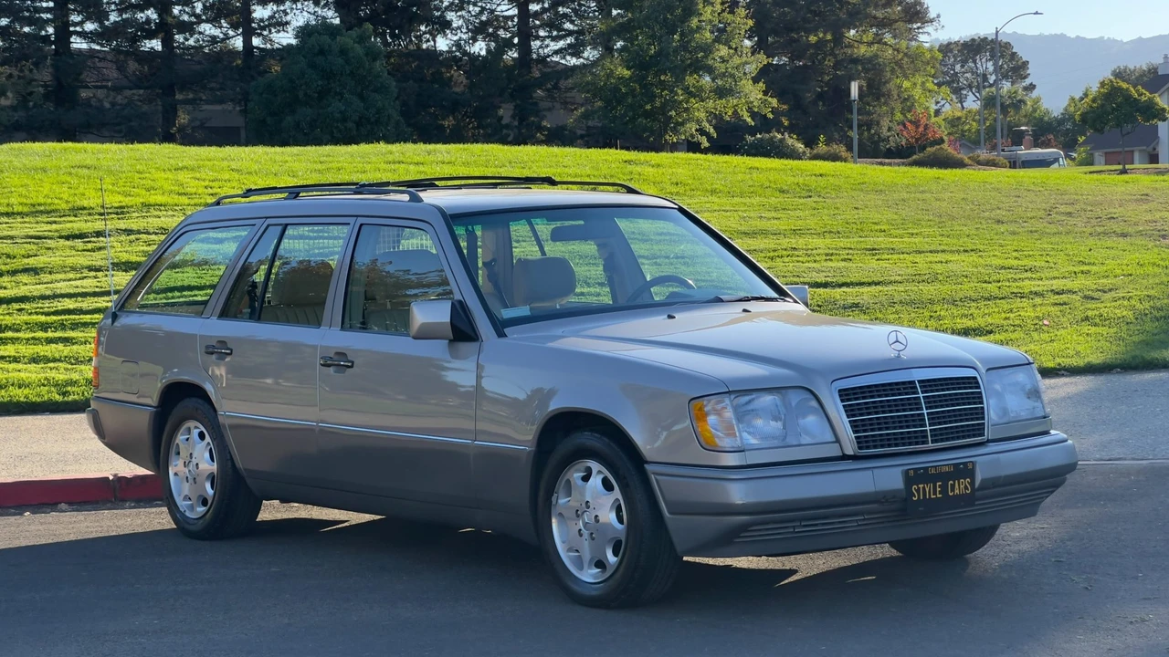 1995 Mercedes-Benz W124 E-Class - Image 22 of 31