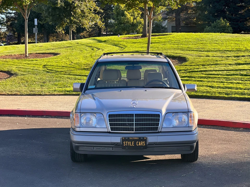 1995 Mercedes-Benz W124 E-Class - Image 31 of 31