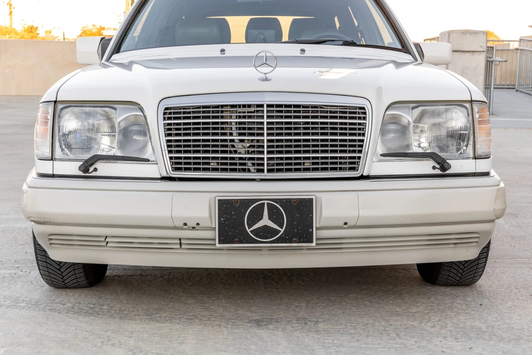 1995 Mercedes-Benz W124 E-Class - Image 14 of 31