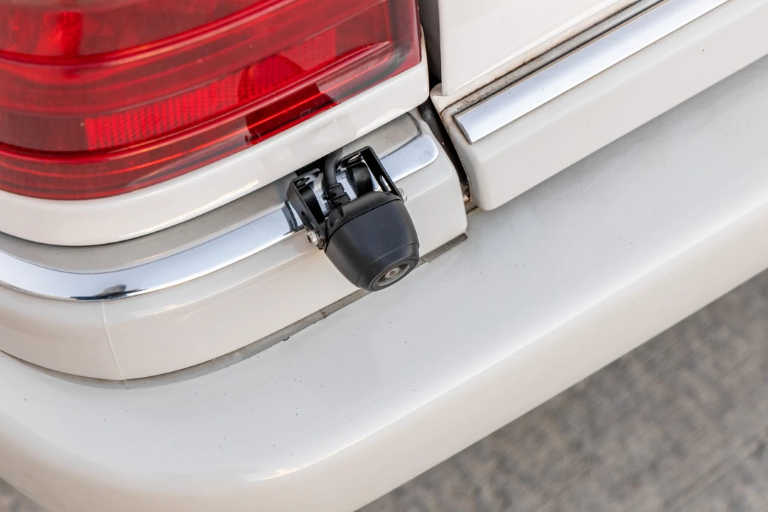 1995 Mercedes-Benz W124 E-Class - Image 31 of 31