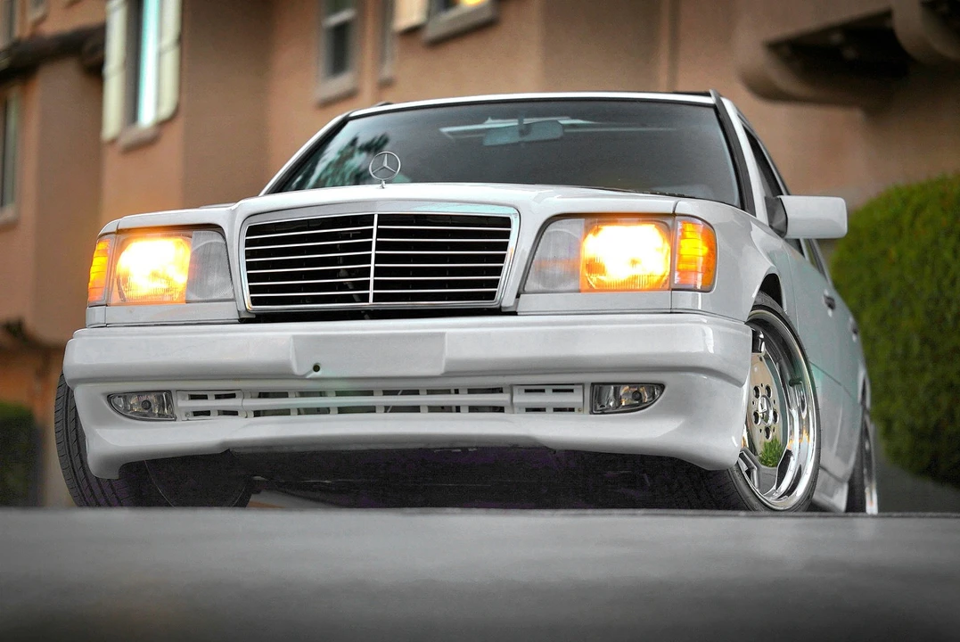 1995 Mercedes-Benz W124 E-Class - Image 18 of 31