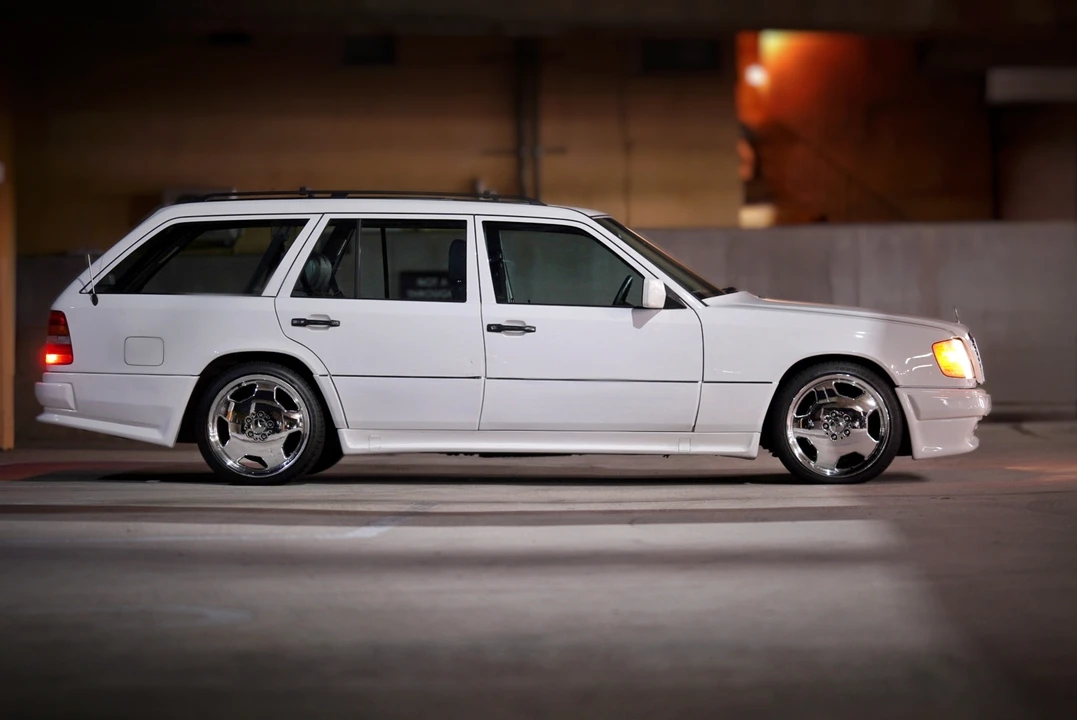 1995 Mercedes-Benz W124 E-Class - Image 10 of 31