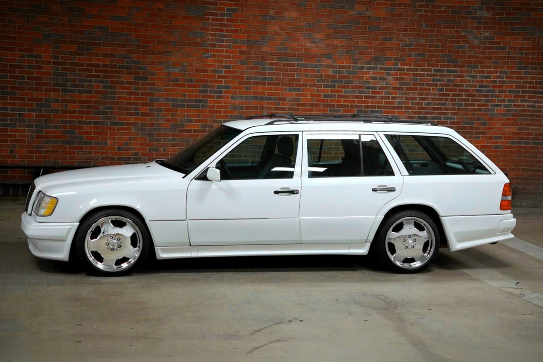 1995 Mercedes-Benz W124 E-Class - Image 5 of 31