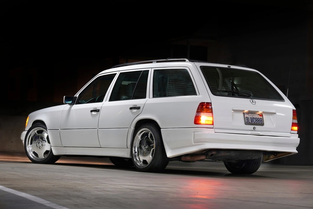 1995 Mercedes-Benz W124 E-Class - Image 7 of 31
