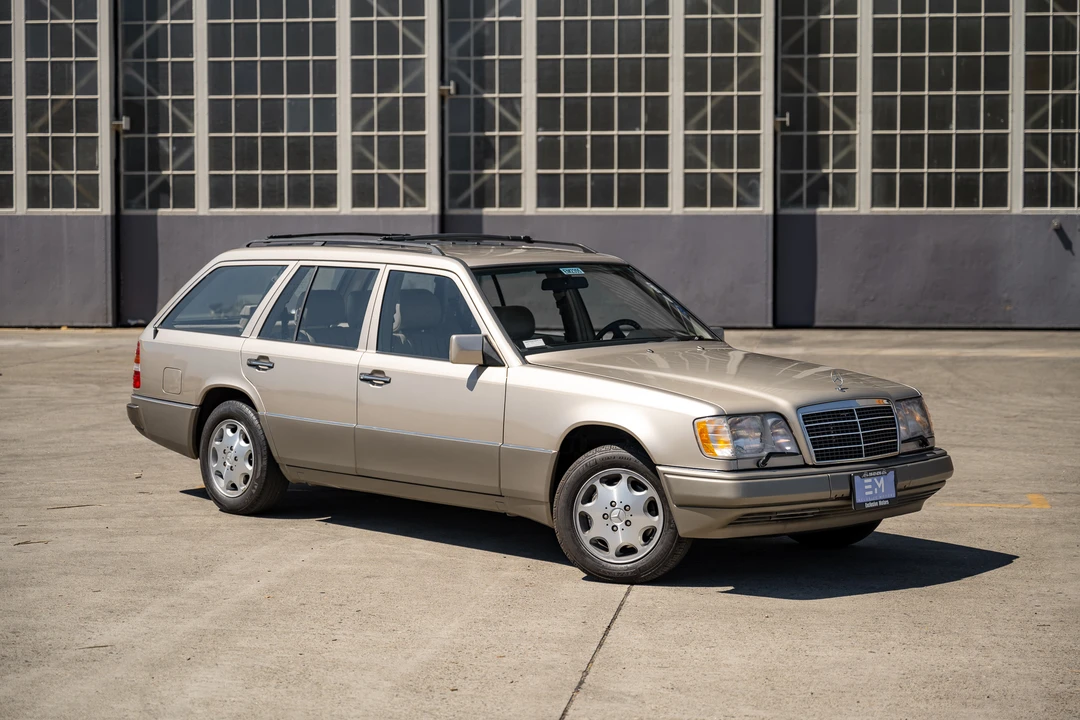 1995 Mercedes-Benz W124 E-Class - Image 12 of 31