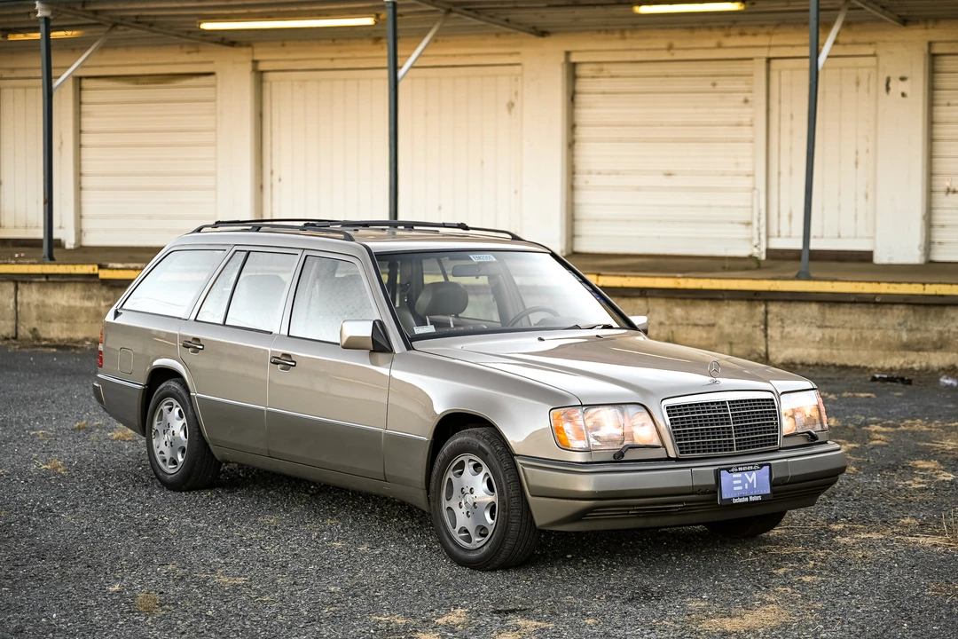 1995 Mercedes-Benz W124 E-Class - Image 8 of 31