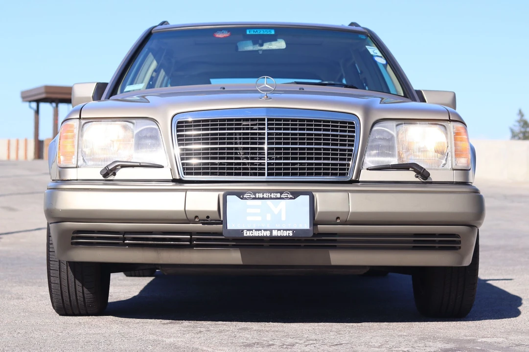 1995 Mercedes-Benz W124 E-Class - Image 29 of 31