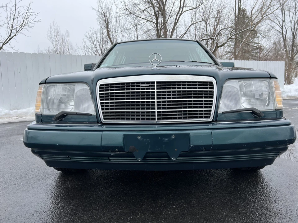 1995 Mercedes-Benz W124 E-Class - Image 5 of 31