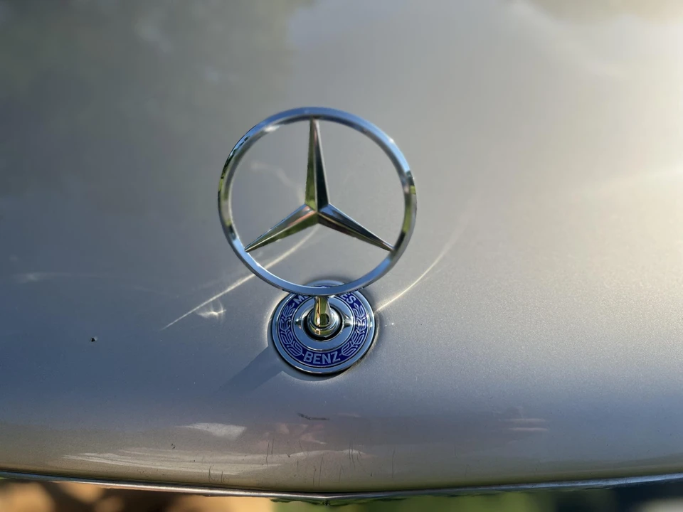 1995 Mercedes-Benz W124 E-Class - Image 28 of 31