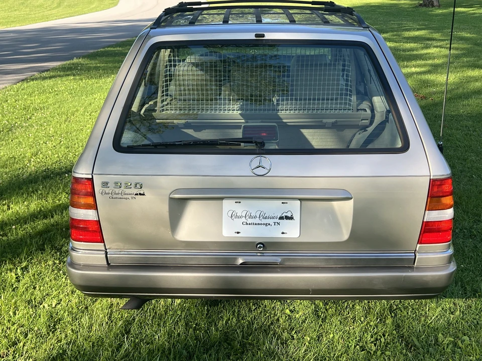 1995 Mercedes-Benz W124 E-Class - Image 21 of 31