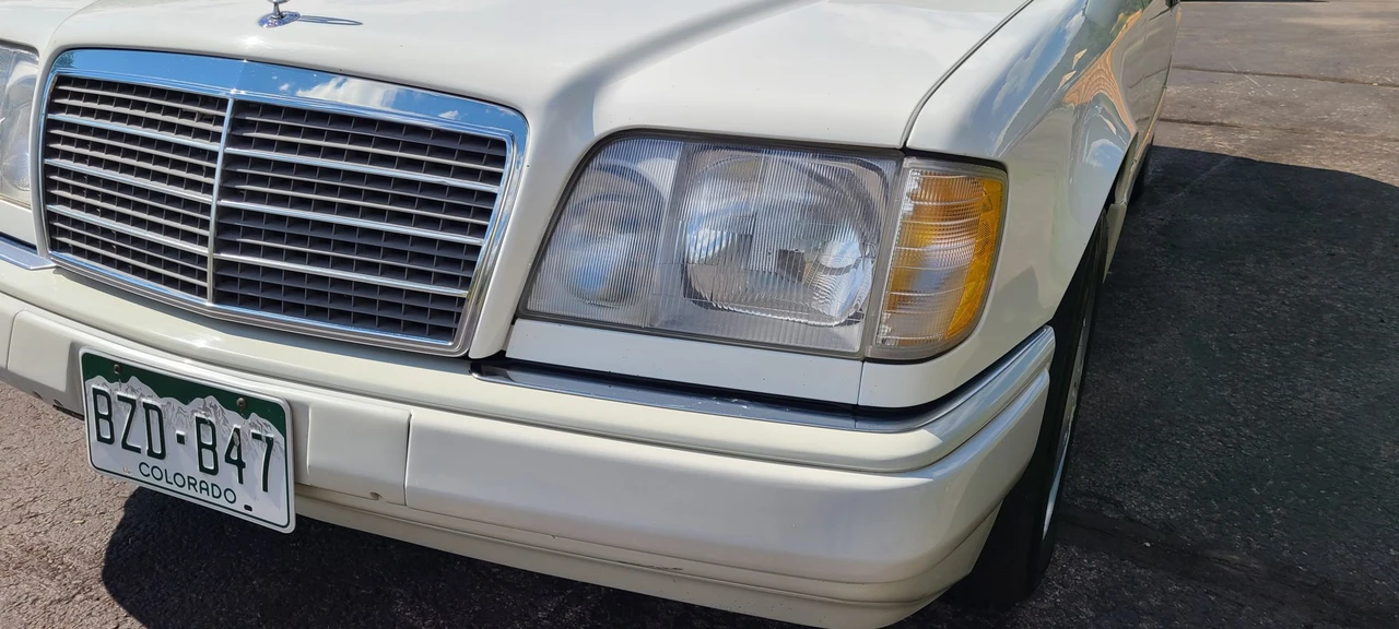 1995 Mercedes-Benz W124 E-Class - Image 23 of 31