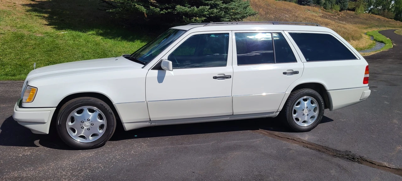 1995 Mercedes-Benz W124 E-Class - Image 15 of 31