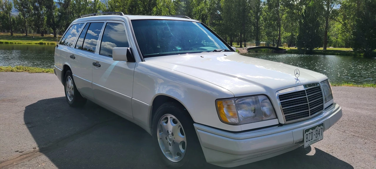 1995 Mercedes-Benz W124 E-Class - Image 3 of 31