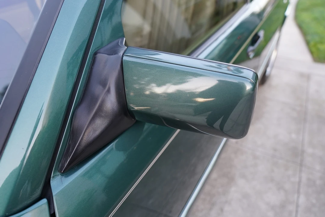 1995 Mercedes-Benz W124 E-Class - Image 17 of 31