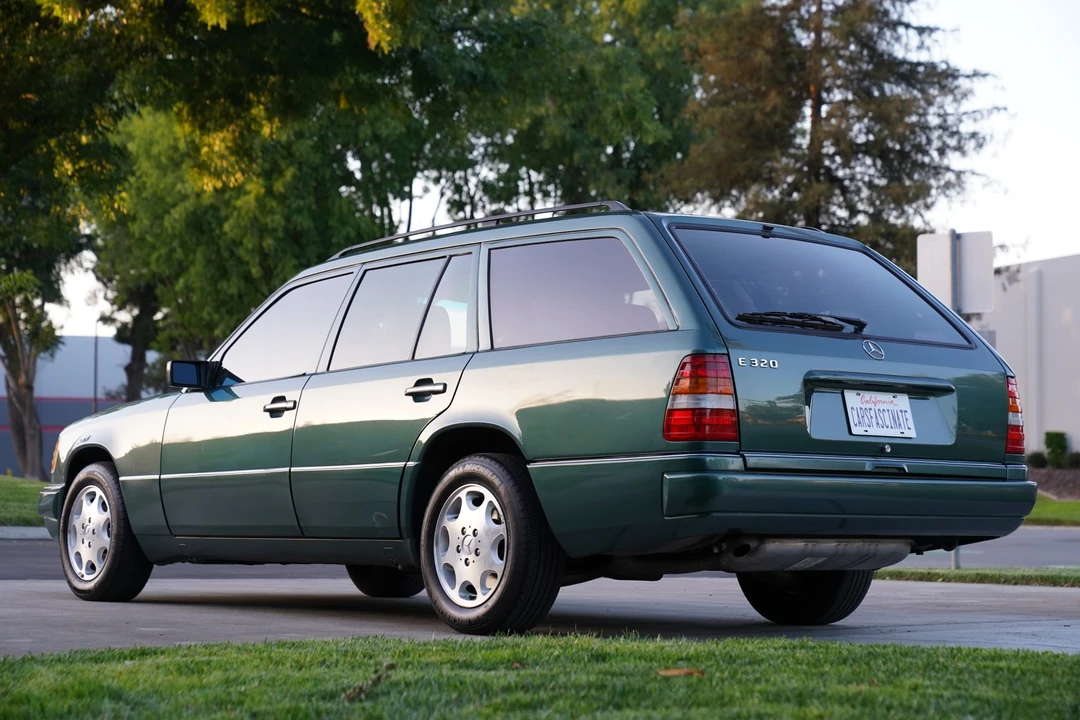 1995 Mercedes-Benz W124 E-Class - Image 5 of 31