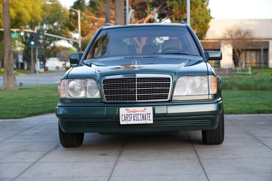 1995 Mercedes-Benz W124 E-Class - Image 15 of 31