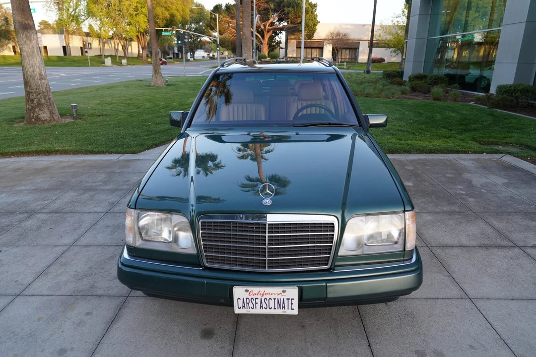 1995 Mercedes-Benz W124 E-Class - Image 14 of 31