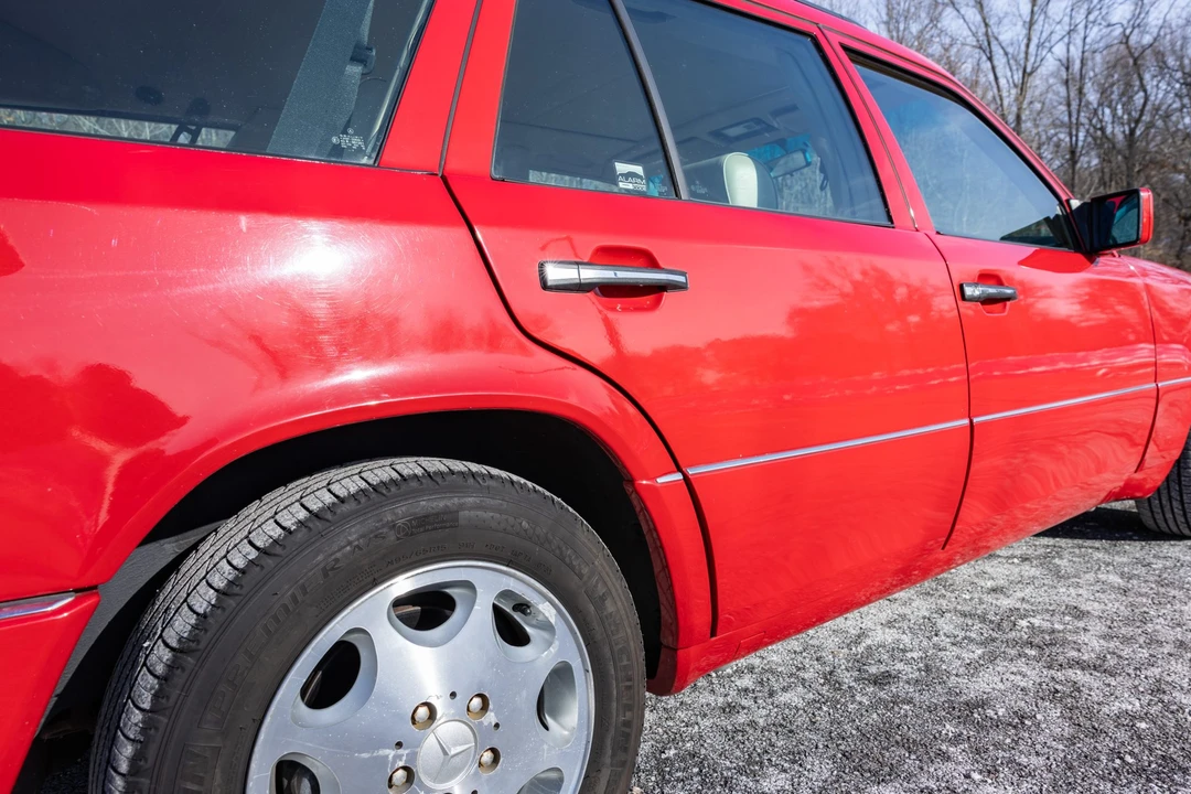 1995 Mercedes-Benz W124 E-Class - Image 31 of 31