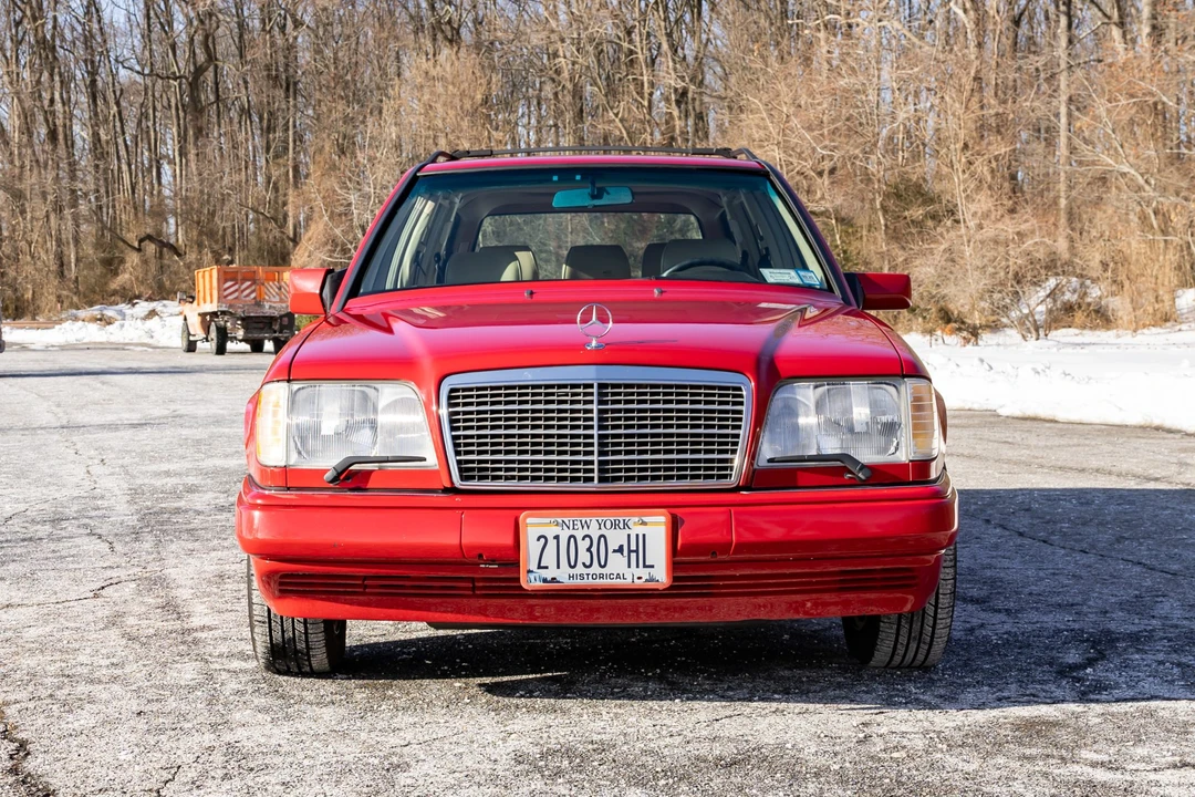 1995 Mercedes-Benz W124 E-Class - Image 9 of 31