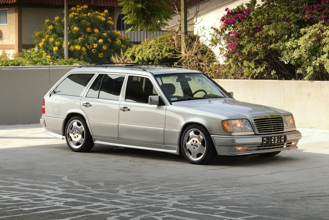1995 Mercedes-Benz W124 E-Class - Image 15 of 31