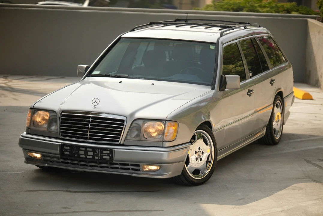 1995 Mercedes-Benz W124 E-Class - Image 3 of 31