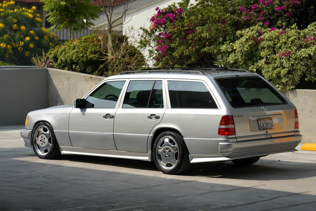 1995 Mercedes-Benz W124 E-Class - Image 27 of 31