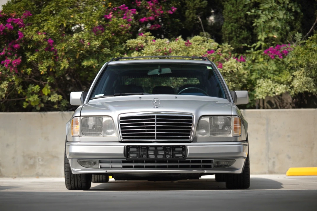 1995 Mercedes-Benz W124 E-Class - Image 9 of 31