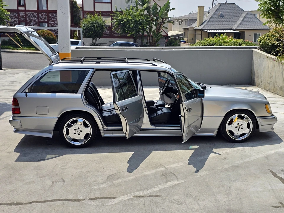 1995 Mercedes-Benz W124 E-Class - Image 31 of 31